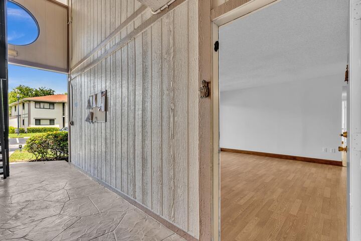 Property Photo:  10701 W Clairmont Circle 109  FL 33321 