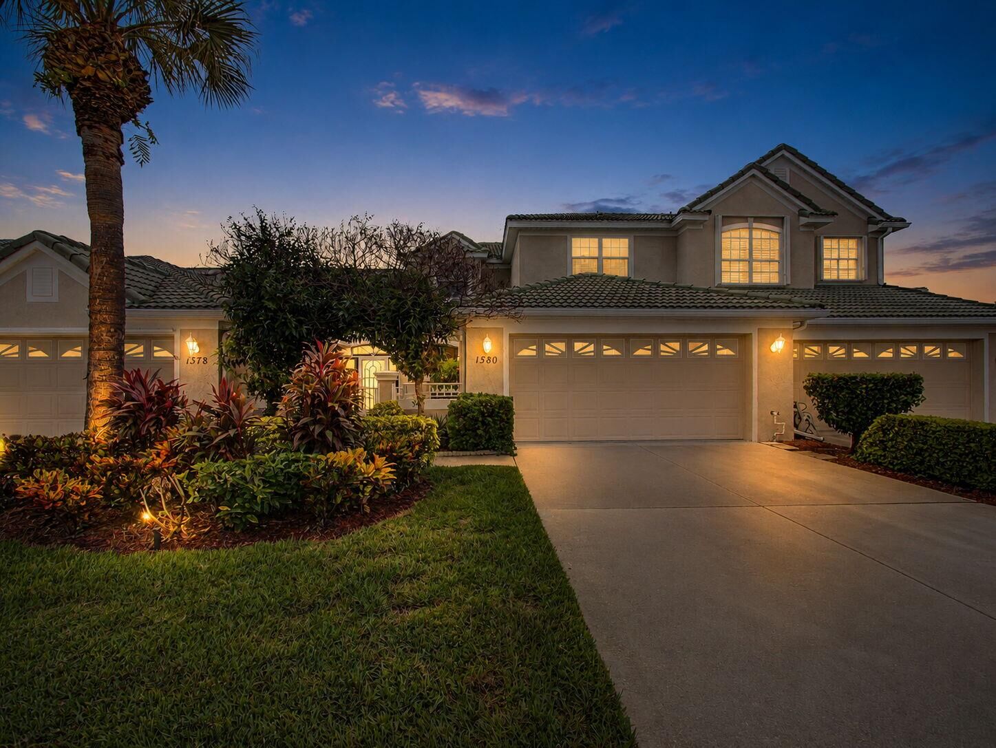 Property Photo: 1580 SW Harbour Isles Circle FL 34986