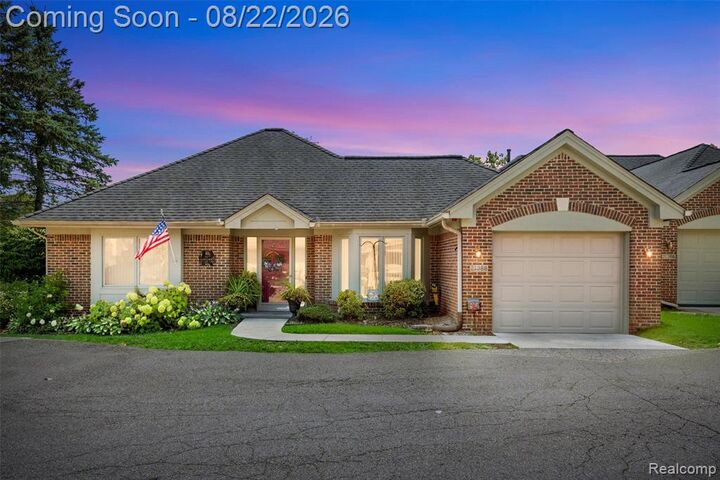 Property Photo: 21388 Magnolia Court MI 48336