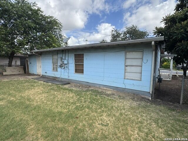 Property Photo: 4306 Wild Oak TX 78219