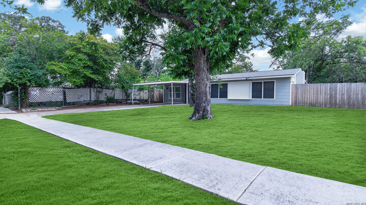 Property Photo:  219 Leonidas Dr  TX 78220 