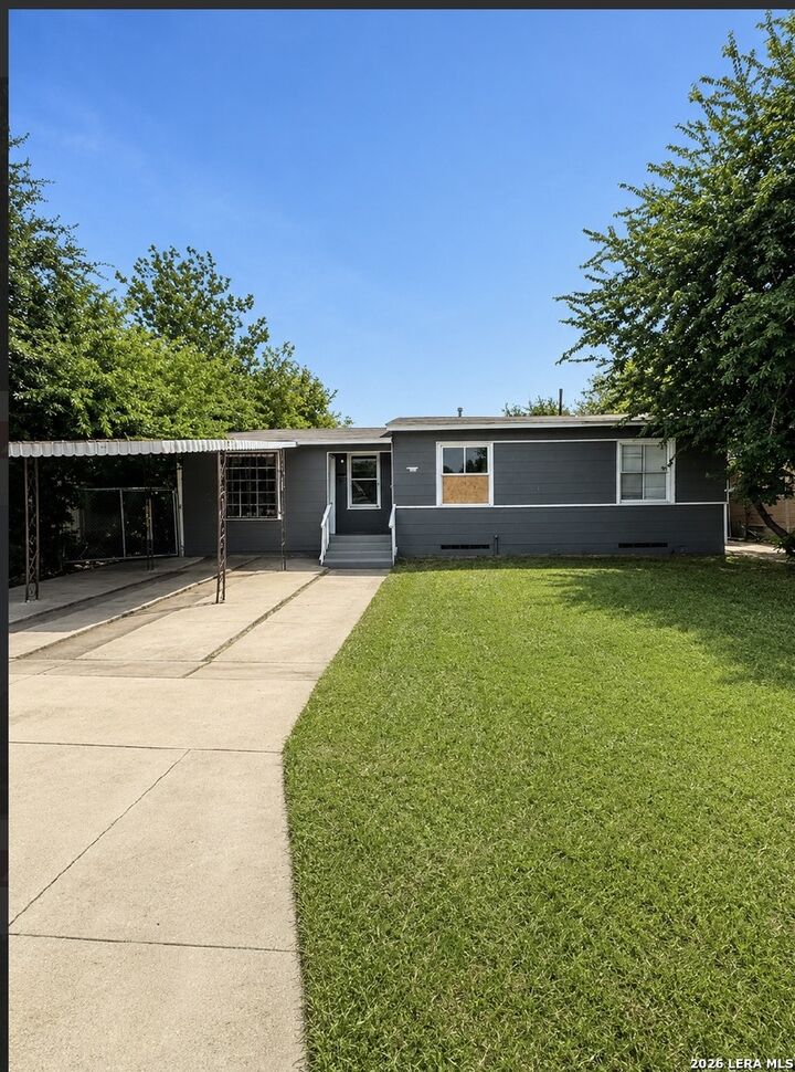 Property Photo:  111 Wake Forrest Dr  TX 78228 