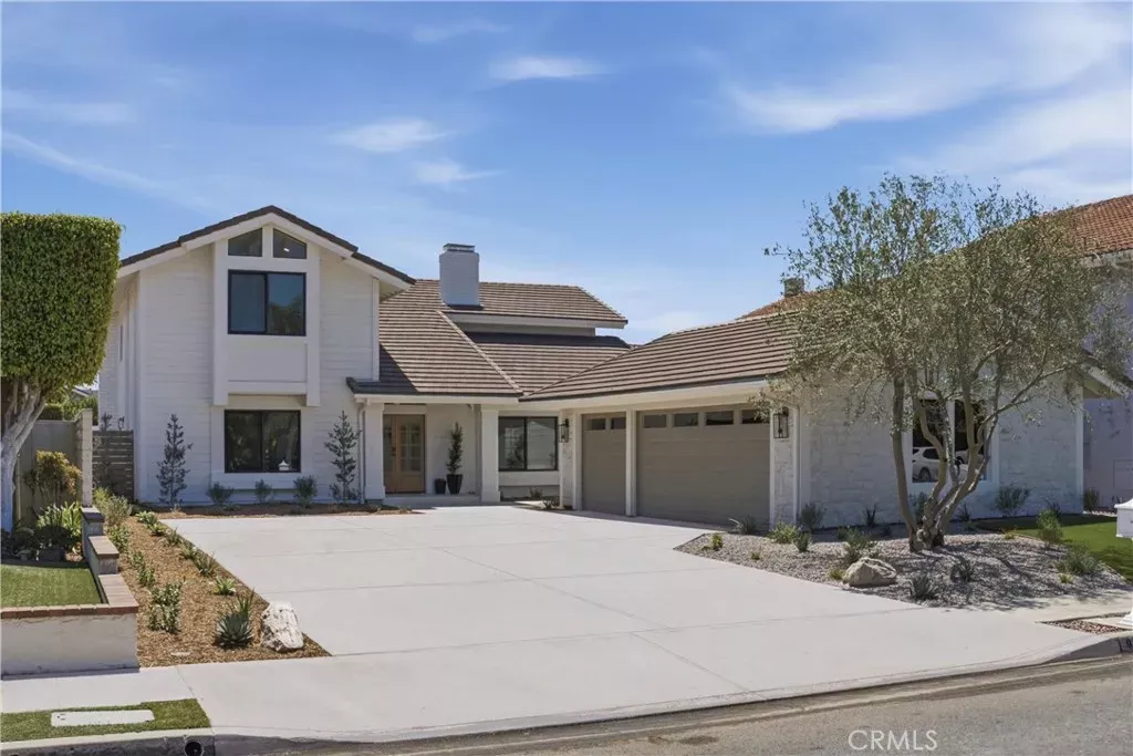 Property Photo:  9818 Red River  CA 92708 