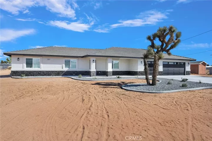 Property Photo: 15130 Dakota Road CA 92307