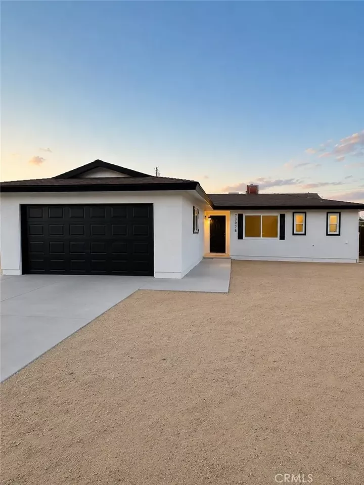 Property Photo: 73078 Sunnyvale CA 92277
