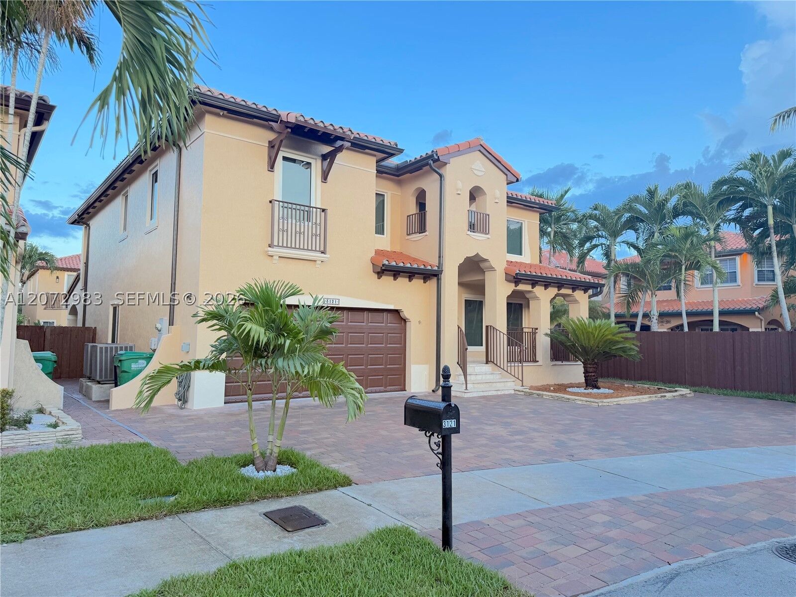 Property Photo: 3121 SW 156th Ave FL 33185
