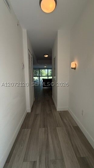Property Photo: 2025 Meridian Ave 2 FL 33139