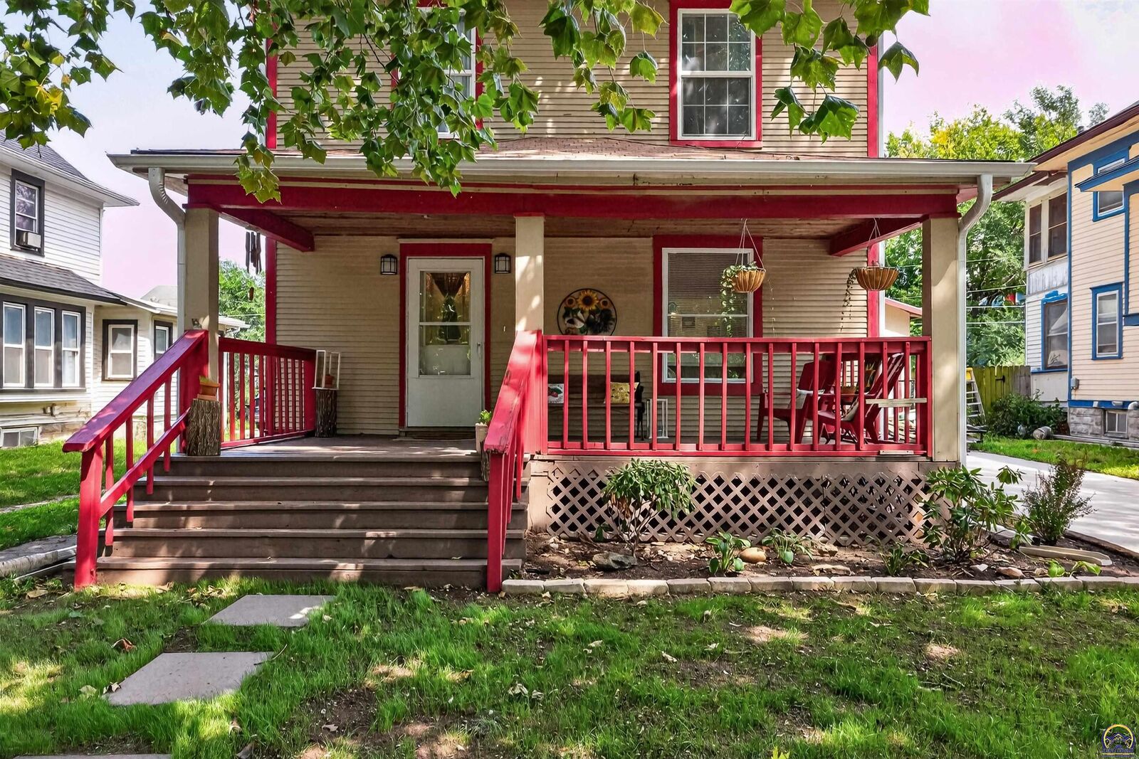 Property Photo: 1228 SW Garfield Ave KS 66604