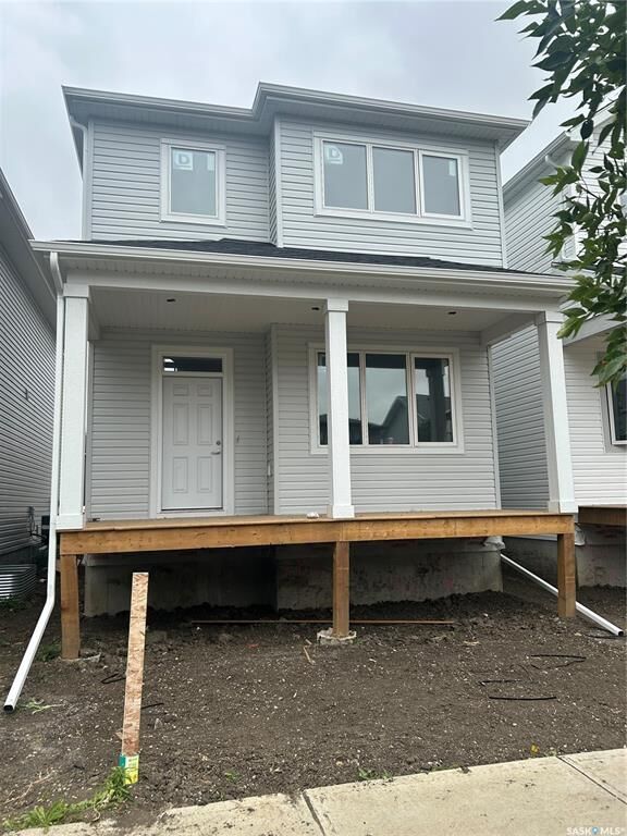 5133 Buckingham Drive E — photo 1