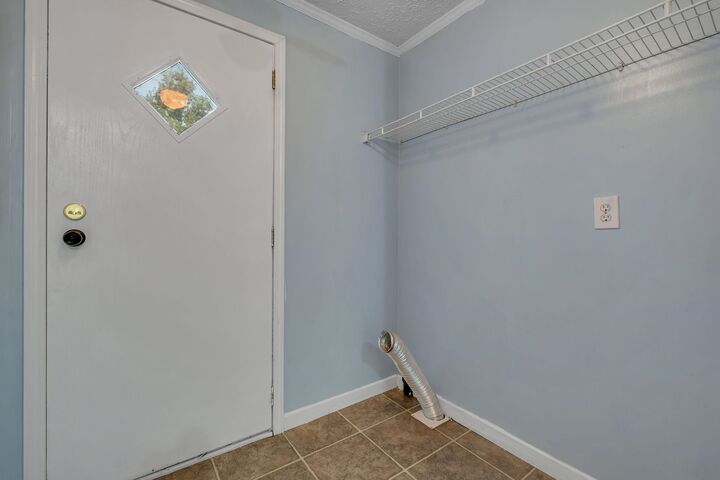 Property Photo:  13 Sparrow Court  FL 32333 