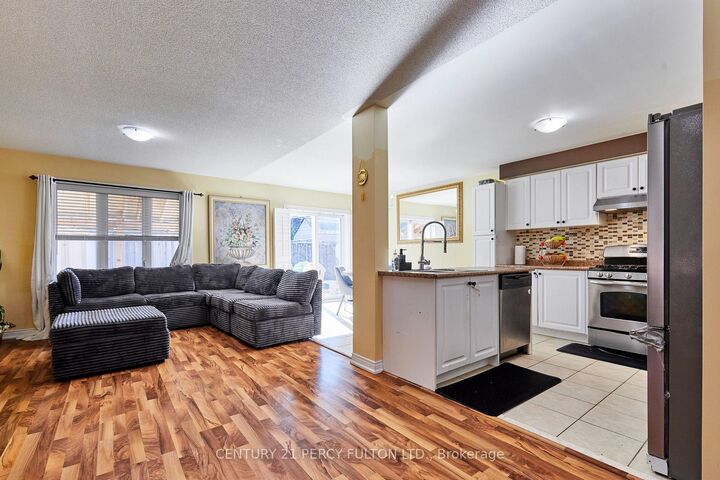 Property Photo:  14 Draycott Avenue  ON L1Z 0K2 