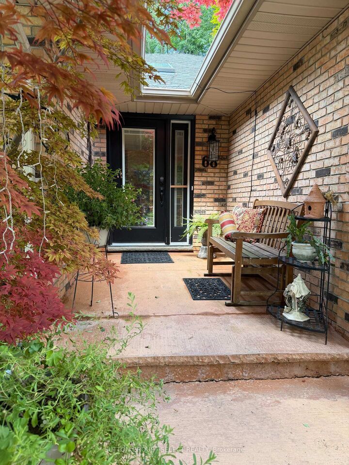 Property Photo: 68 Midale Crescent ON N5X 3C4