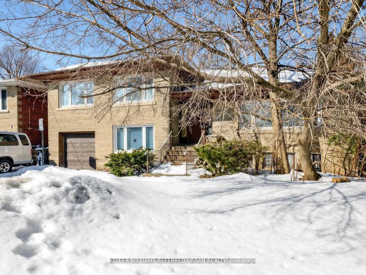 Property Photo: 14 Frontenac Avenue ON M5N 1Z5