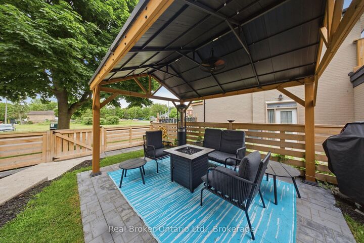 Property Photo: 175 Grand River Avenue ON N3T 4X7