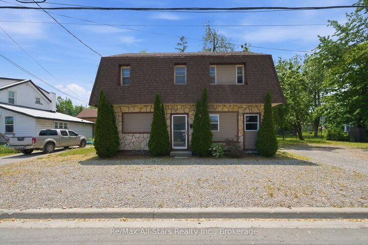 103 Durham Street W — photo 1