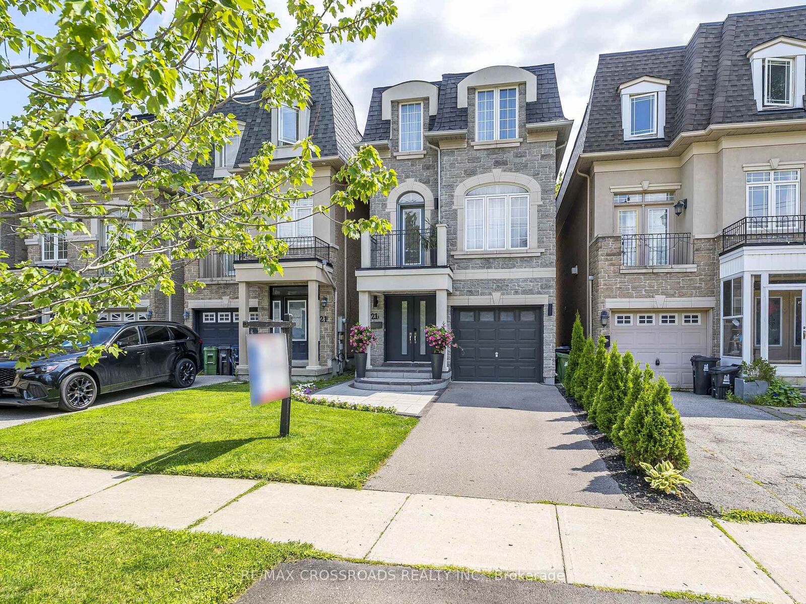 Property Photo: 21A Brian Drive ON M2J 3X8