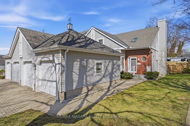 5 Lakeside Drive W 23 — photo 1