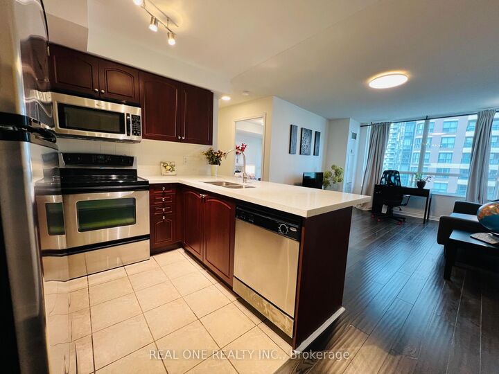 Property Photo: 503 Beecroft Road 801 ON M2N 0A2