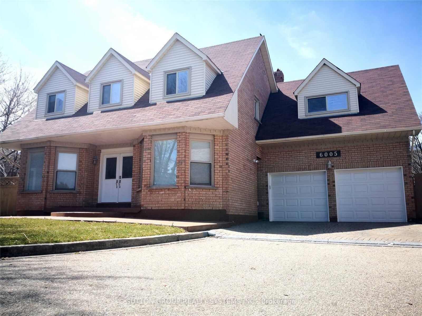 Property Photo: 6005 Tenth Line Lower ON L5N 5S6