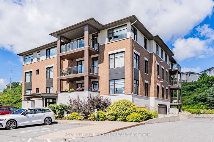 Property Photo: 170 Guelph Private 303 ON K2T 0J5
