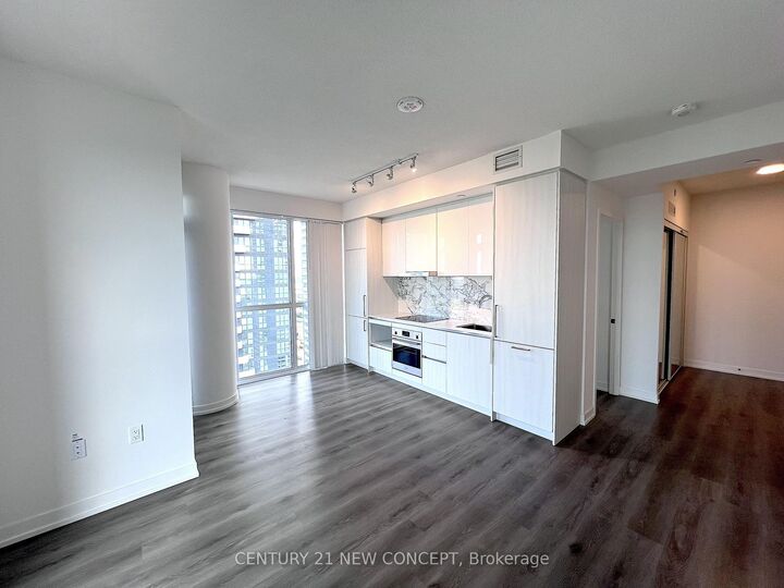 Property Photo:  225 Commerce Street 3512  ON L4K 0R1 