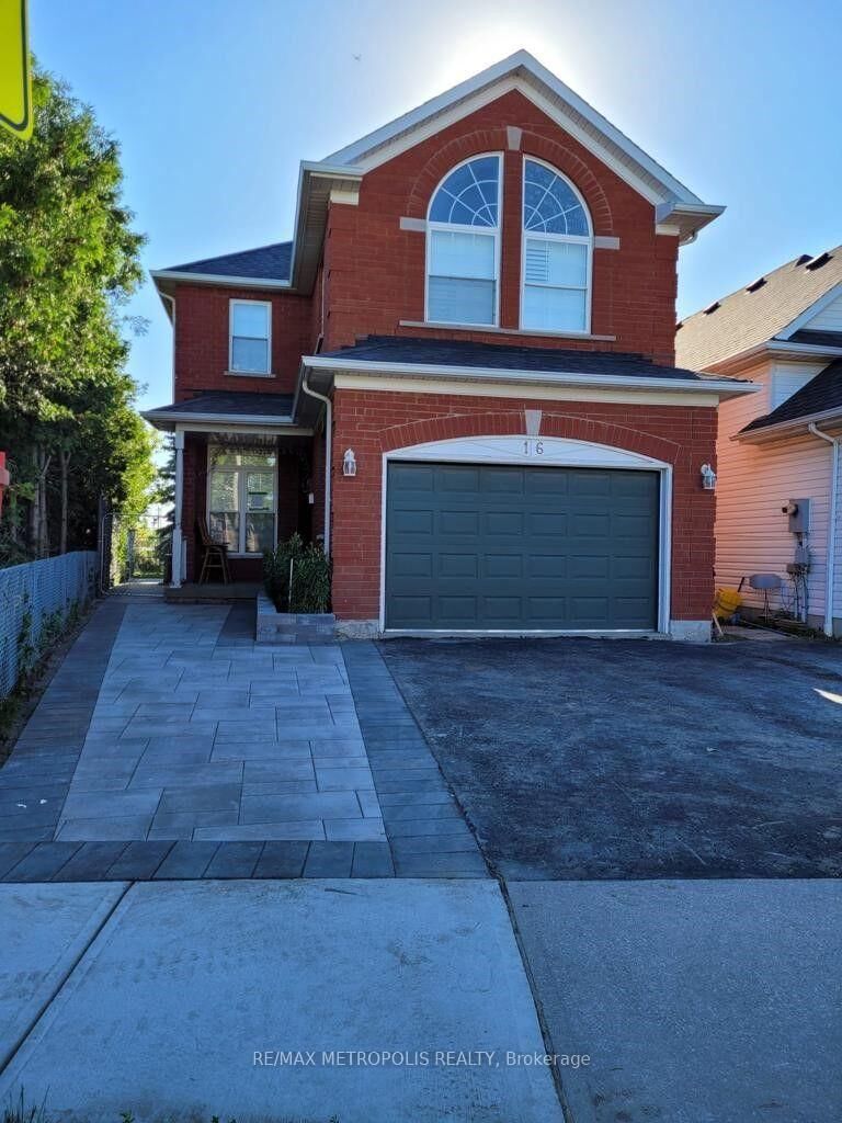 Photo de la propriété: 16A Fletcher Avenue Basement ON L1Z 1H5