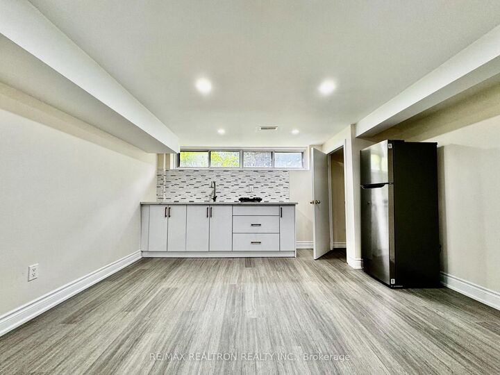 Property Photo: 265 Browndale Crescent Basement ON L4C 3H9