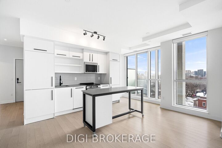 Property Photo: 560 Rideau Street 904 ON K1N 5Z8