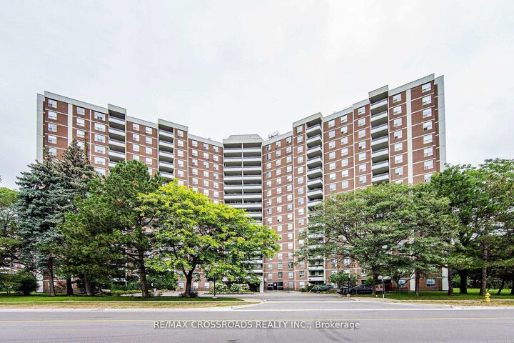 Property Photo: 5 Shady Golfway 205 ON M3C 3A5
