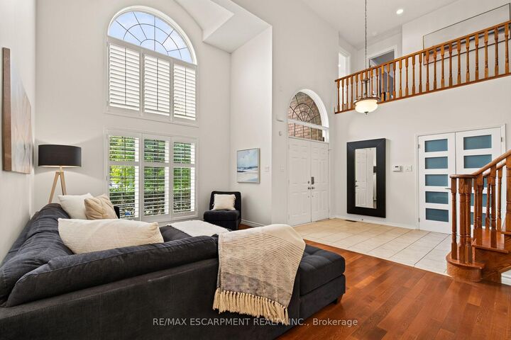 Property Photo: 150 Davidson Boulevard ON L9H 7N6