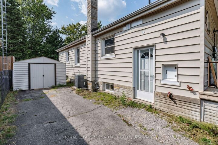 Property Photo: 17 Prestwick Avenue Bsmt ON L2P 2E5