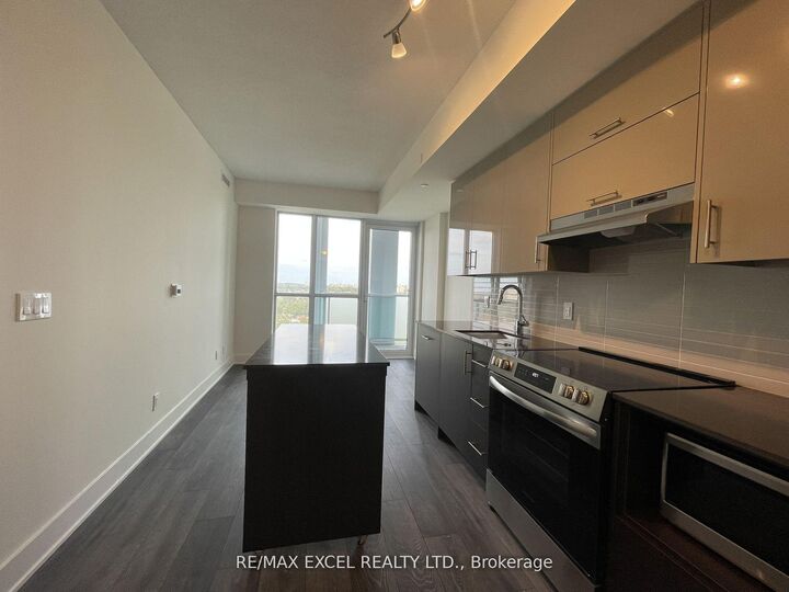 Property Photo:  188 Fairview Mall Drive 1808  ON M2J 0H7 