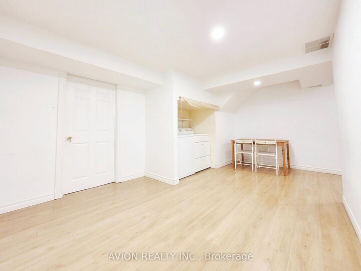Property Photo:  55 Central Park Drive Bsmt  ON L3P 7E4 