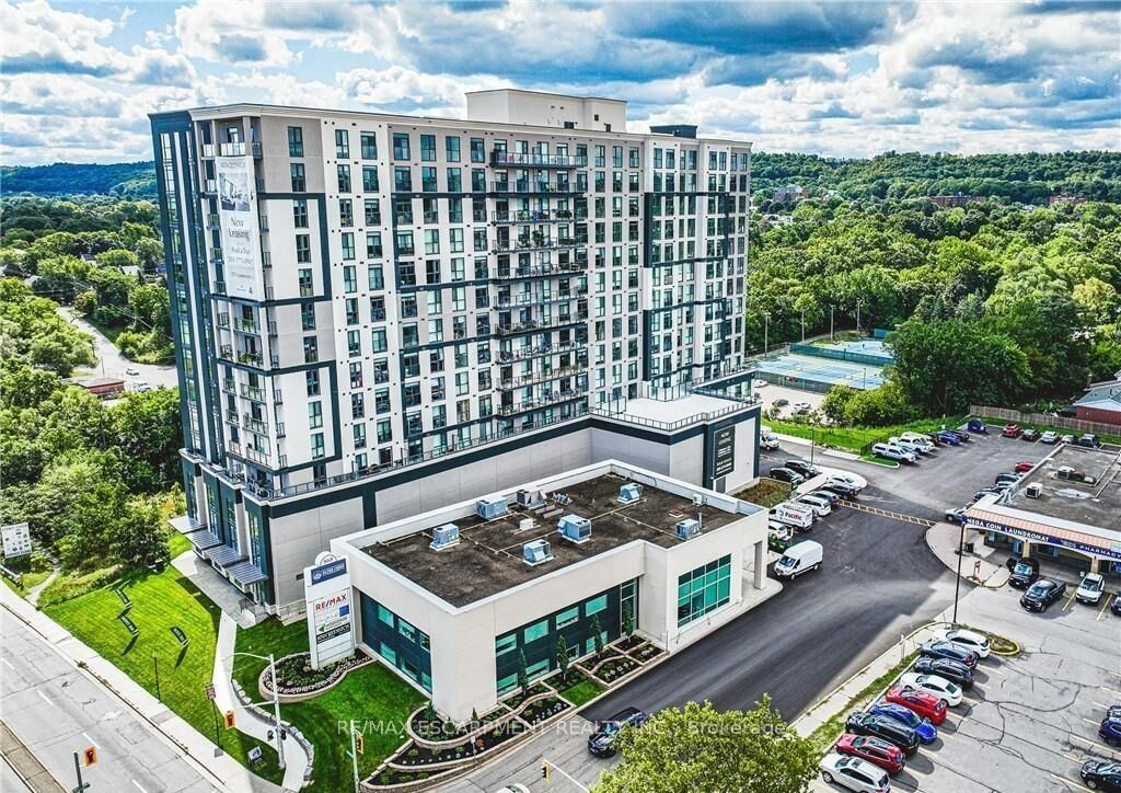 Property Photo:  870 Queenston Road 511  ON L8G 0B9 