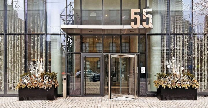 Property Photo: 55 Cooper Street 7108 ON M5E 0G1