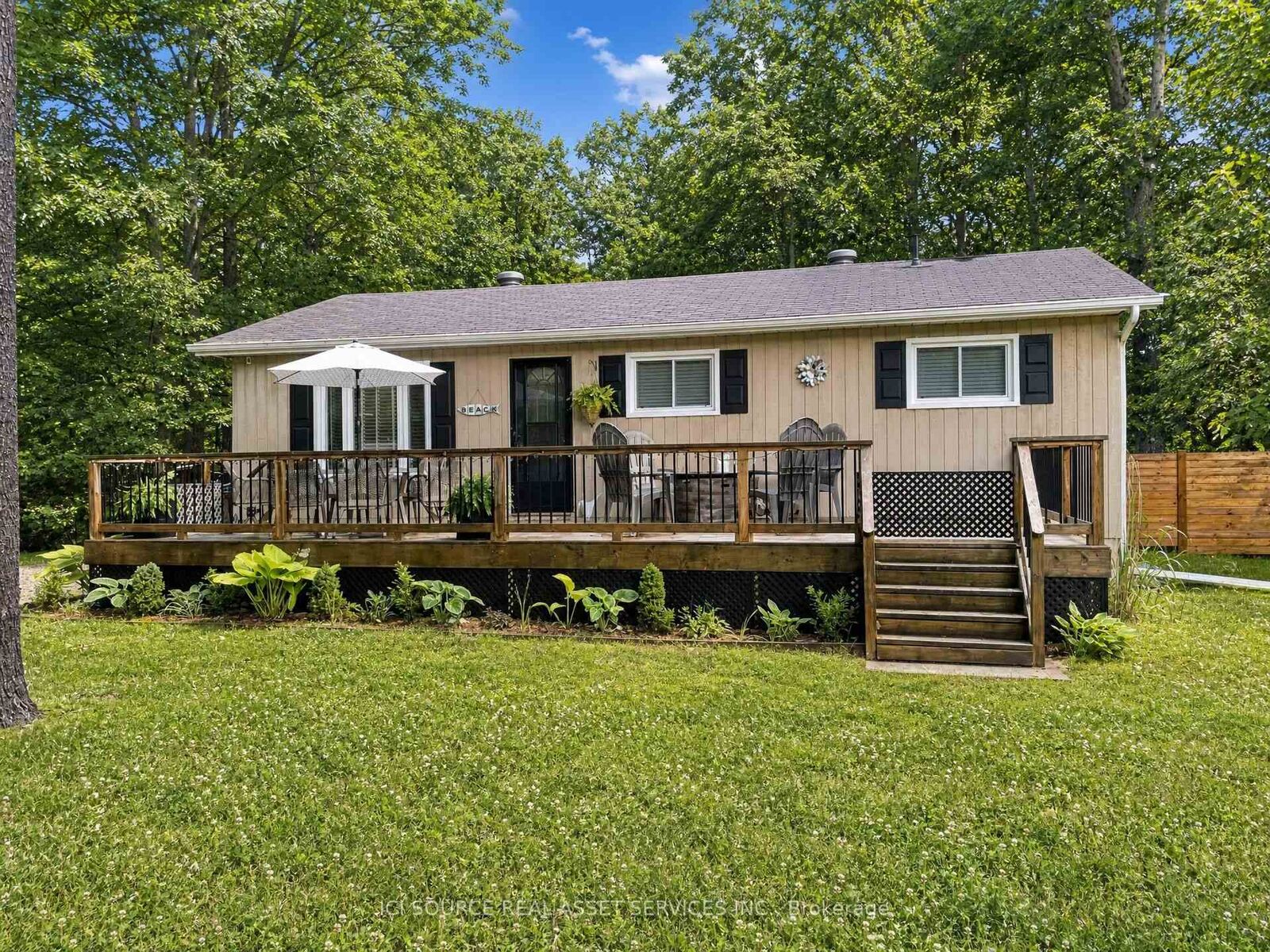 Property Photo: 110 Wolfe Trail ON L9M 0H7