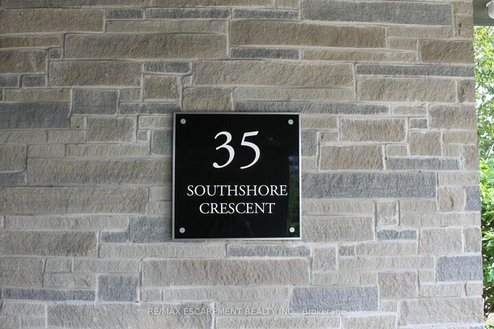 Property Photo:  35 Southshore Crescent 316  ON L8E 0J2 
