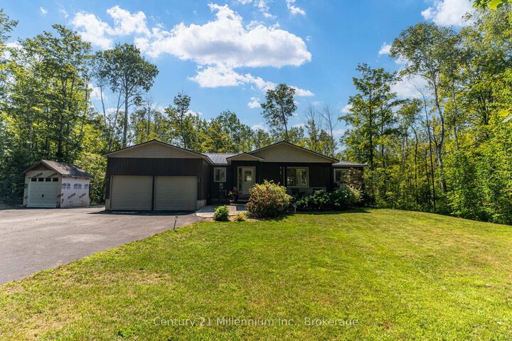 Property Photo: 117 Rolling Hills Drive ON N0H 2T0