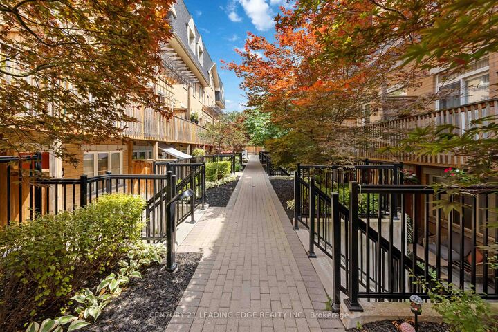 380 Hopewell Avenue 121 — photo 1