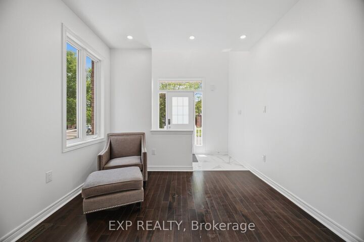 Property Photo: 363 Holmes Crescent ON L9T 0T4