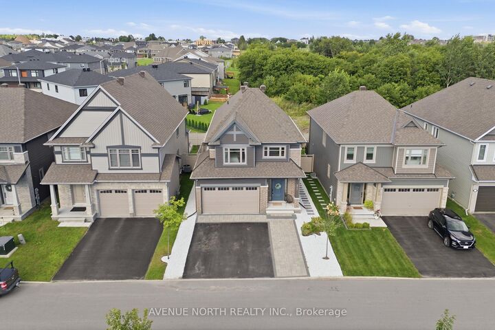 Property Photo: 275 Trollius Way ON K1T 0S2