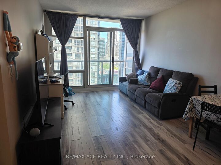 Property Photo: 35 Mariner Terrace 1801 ON M5V 3V9