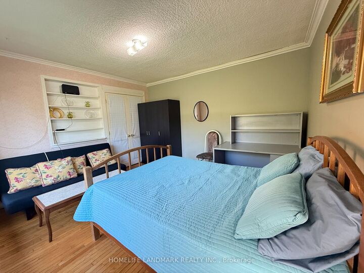 Property Photo:  17 Wishing Well Drive Main Floor Unit  ON M1T 1H9 