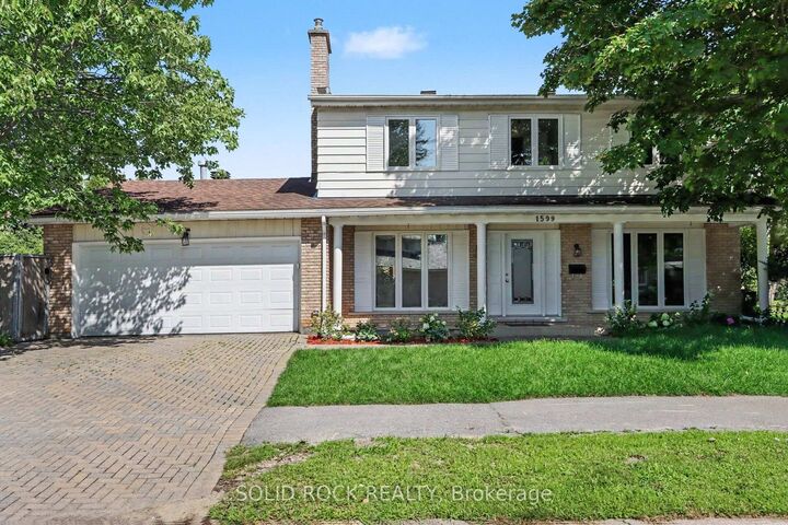 1599 Featherston Drive — photo 1