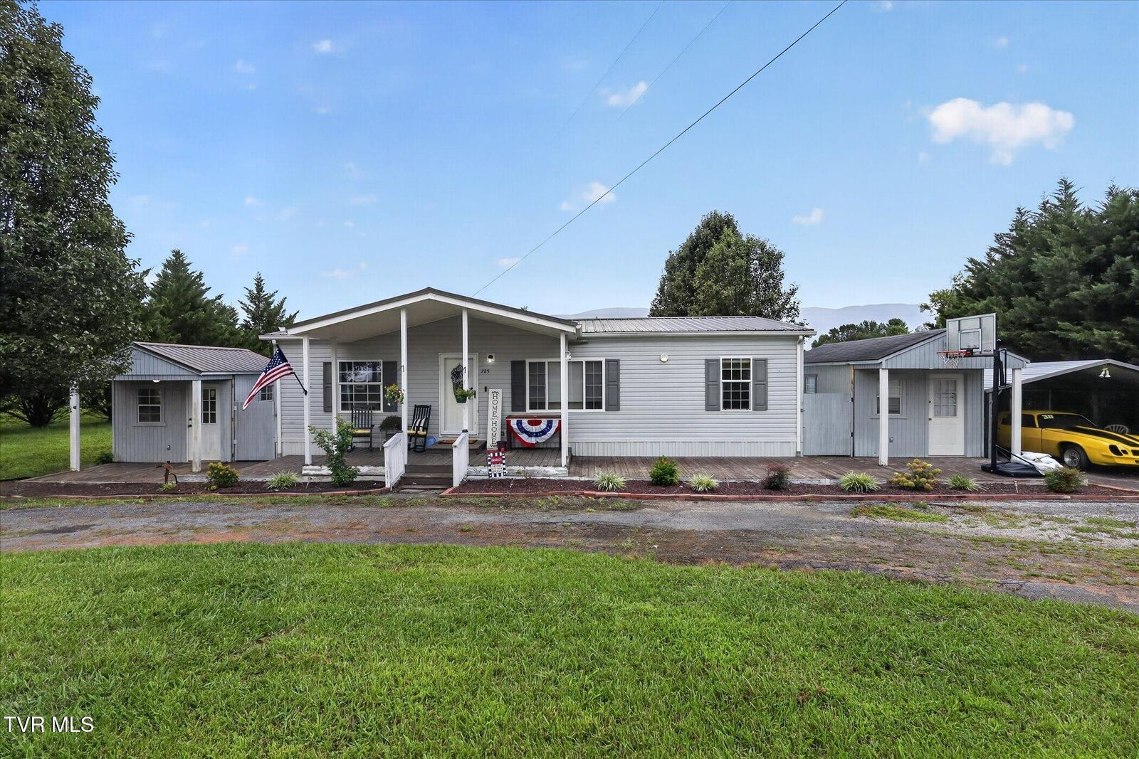 Property Photo: 725 Shakerag Road TN 37743