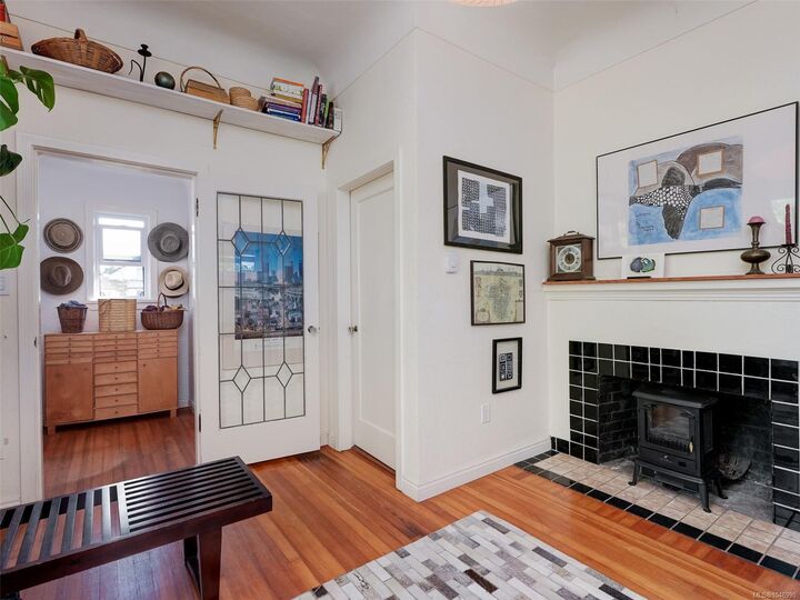 Property Photo: 1541 Burton Ave BC V8T 2N3