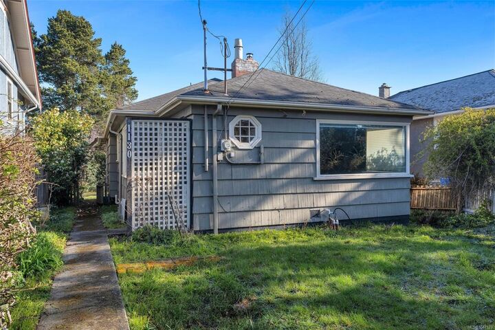 1130 May St — photo 1