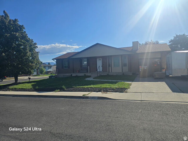 Property Photo:  4627 S Solano Cir W  UT 84120 