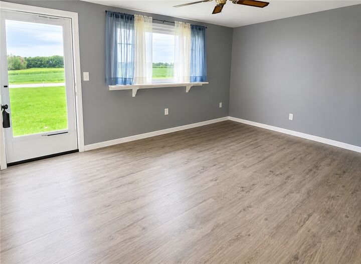 Property Photo: 167 Golden City Rd PA 16056