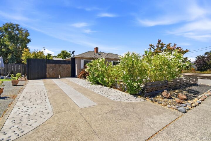 Property Photo:  123 Mabry Way  CA 94903 